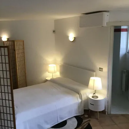 Vicino Ifo Intero Rzym